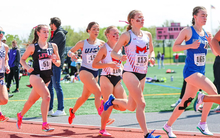 Kaleigh Inniss running outdoor track