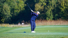 Gracie Russell golfing for UIS