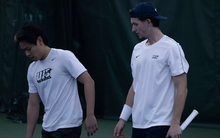 Lin En Tan (left) and Lukas Pieringer (right) between sets 