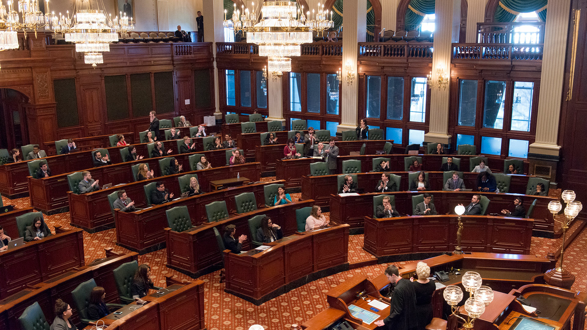 Model Illinois Government meets in House Chambers