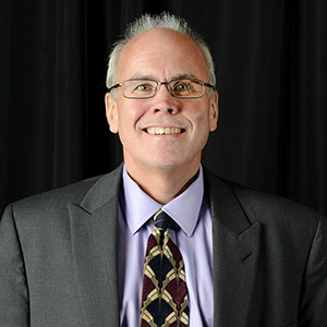 Dr Richard Funderburg