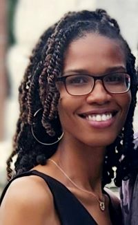 headshot of Jessica Simmons