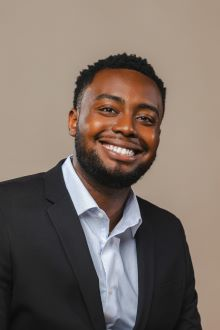 Emmanuel Mikaelson headshot