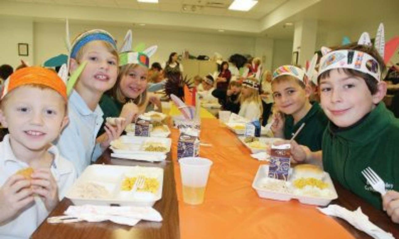 Family Feast at Lee Elementary