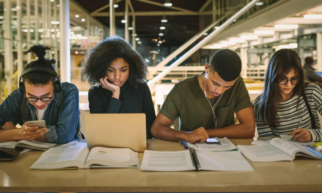 Pop-Up: Study Tables