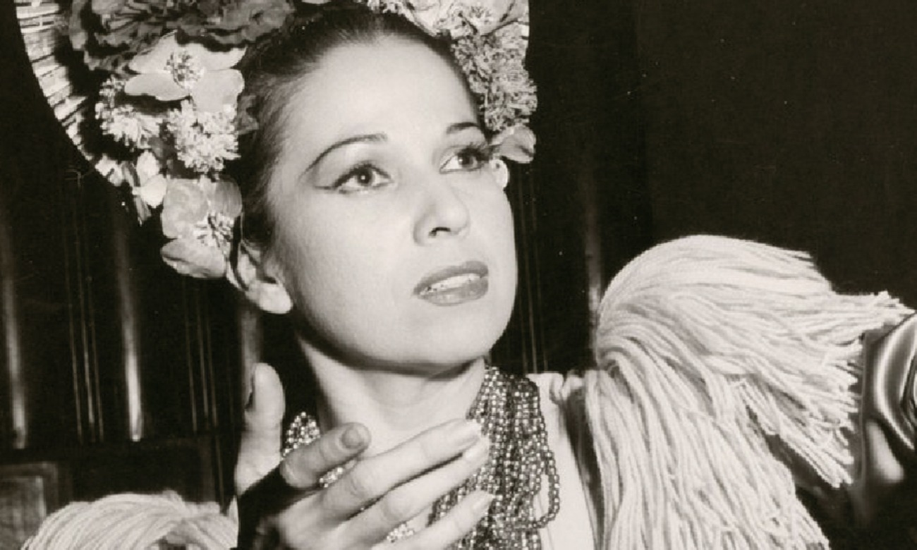 WHM Amalia Hernández: Turning Dance into a Woman