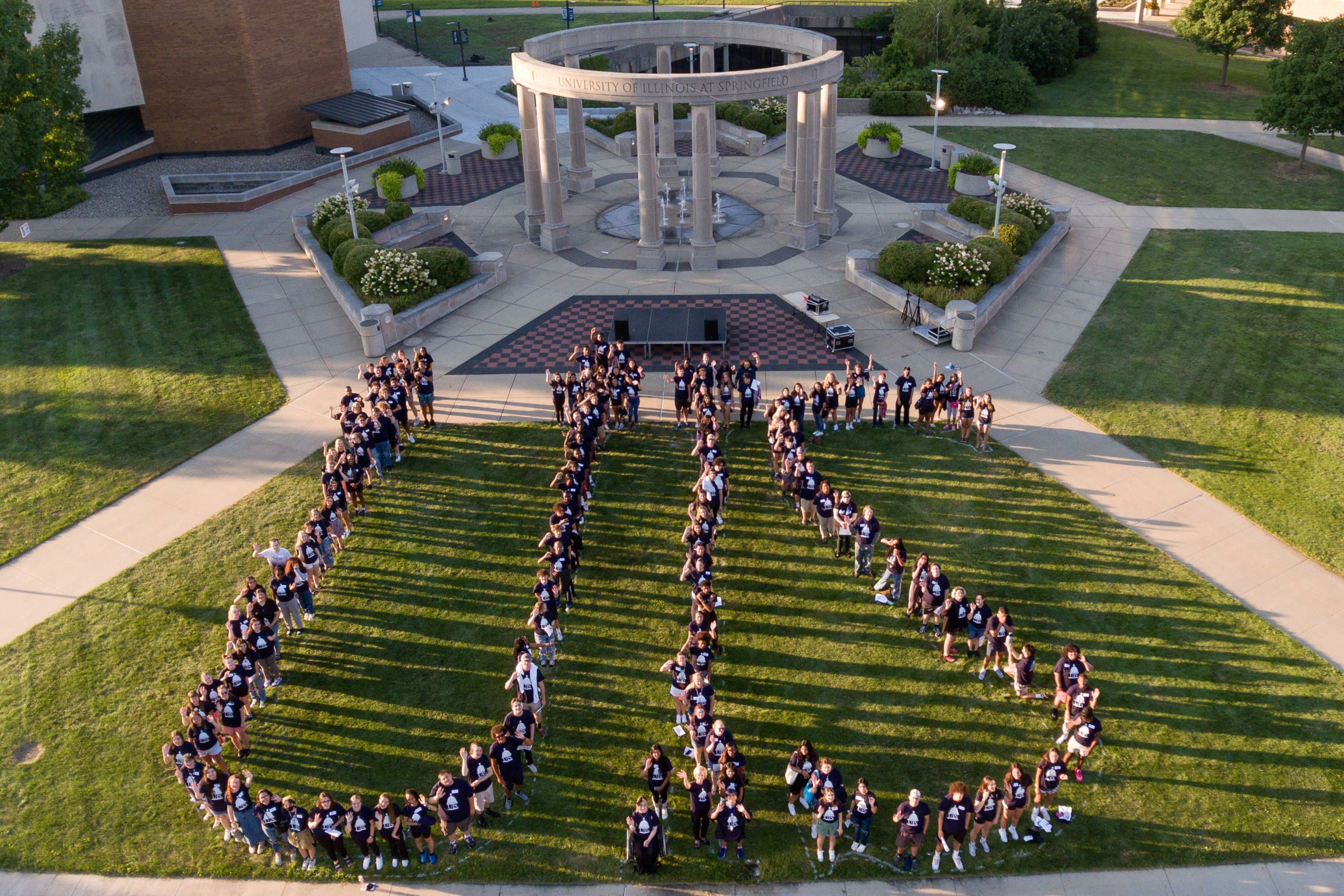 Formation of "UIS" by students on a field