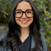 headshot of Taryn Servaes