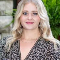 Kaitlin Coultas headshot