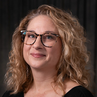 Jennifer                                                     Faulkner