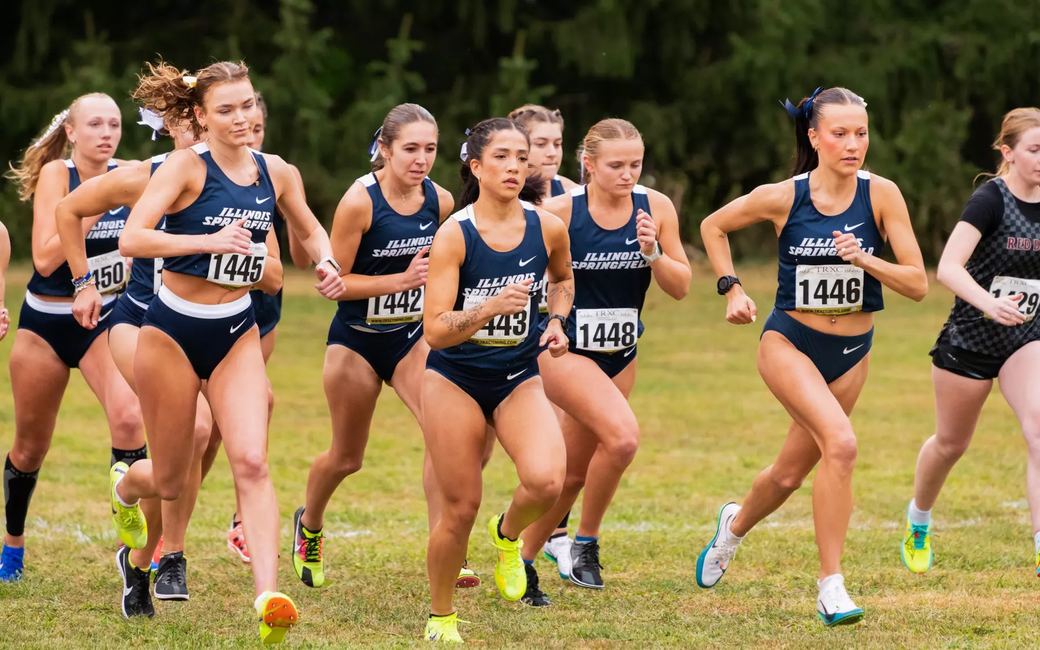 UIS women's cross country team starts race
