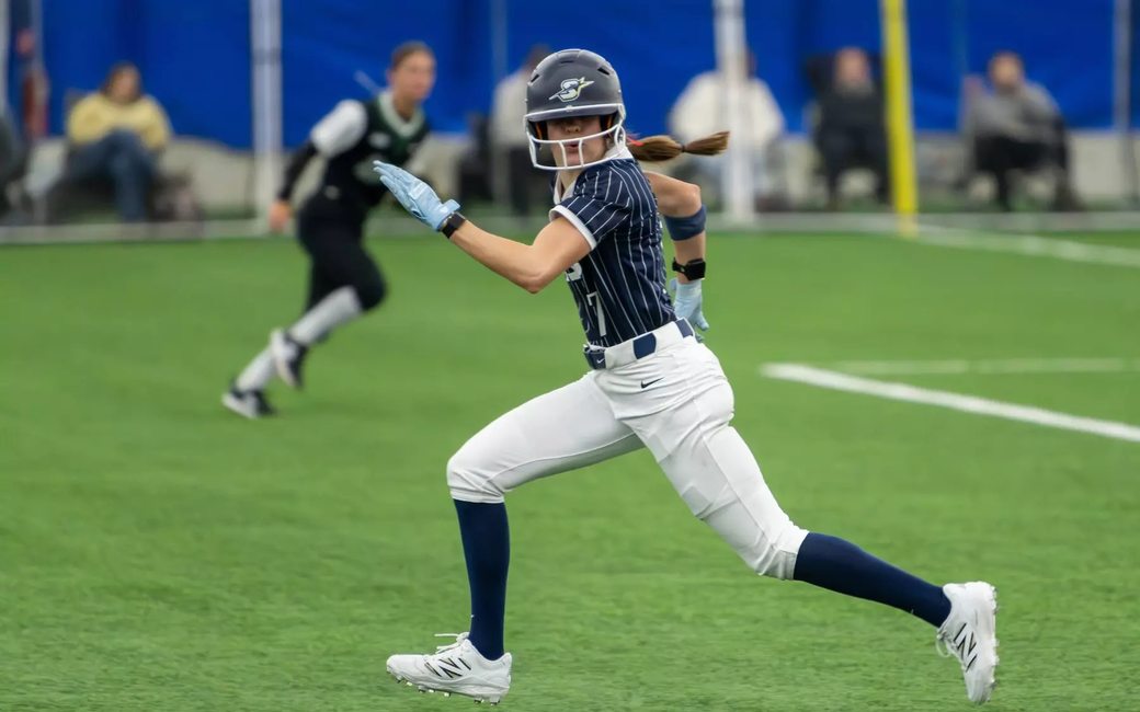Rosie Bartletti running the bases