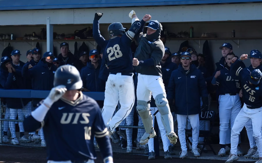UIS baseball celebrates home run