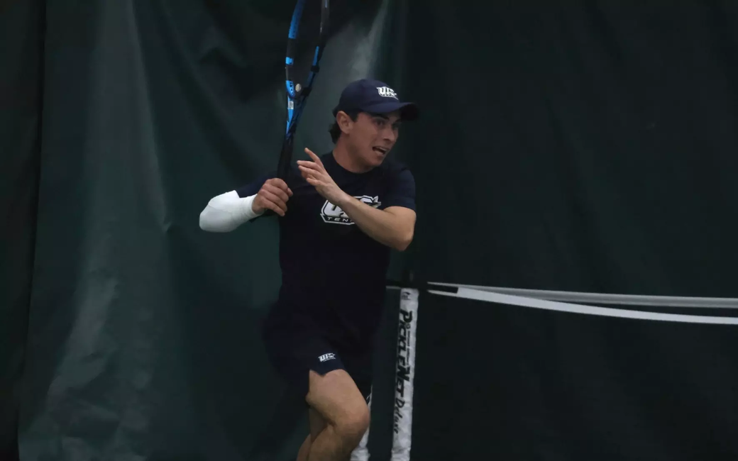 Pablo Herrera playing tennis
