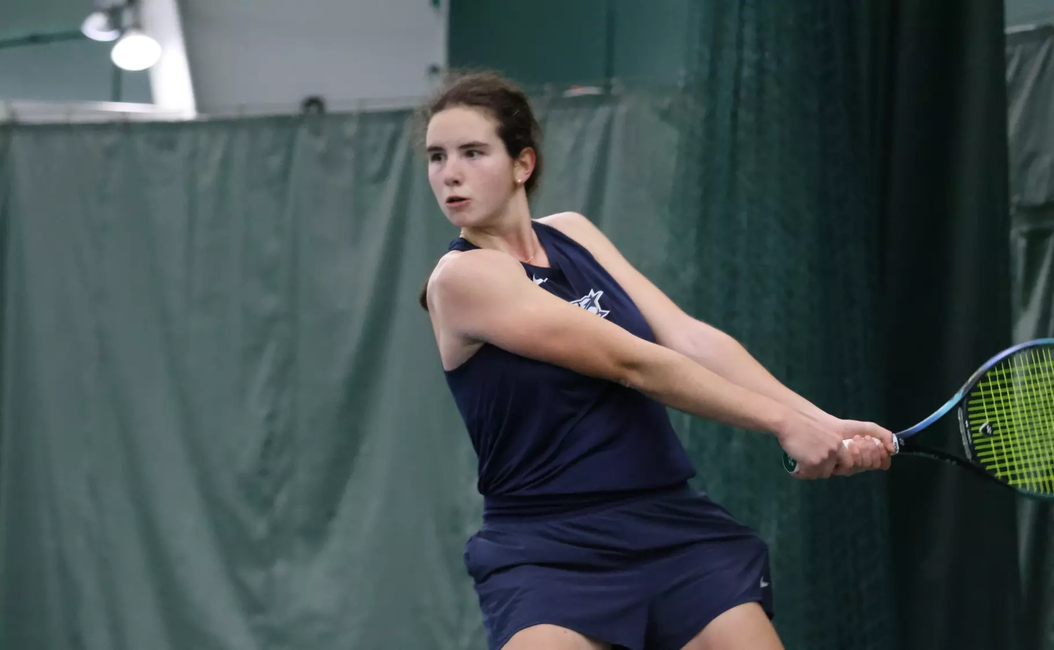 Ema Norma Bordean playing tennis