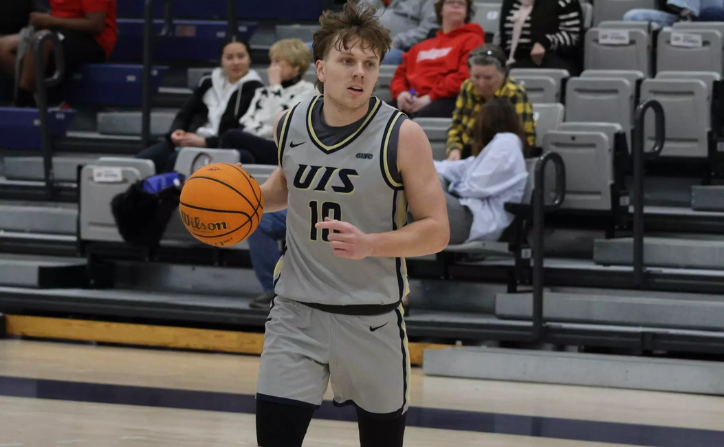 Nate Shockey playing basketball