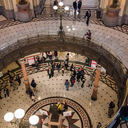 Illinois State Capitol foyer
