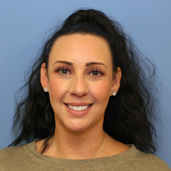 Karen                                                        Barker
