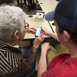 Helping Hands With Technology at Concordia Village