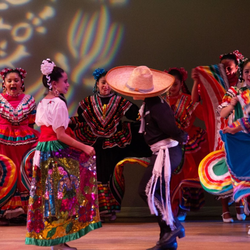 Baile Monarcas Practice