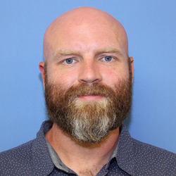 Headshot of Justin Benedict