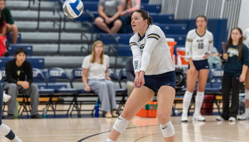Makenna Cox #19. Volleyball vs. Upper Iowa University Friday, November 7, 2025.