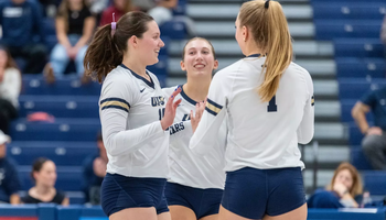 Makenna Cox #19. Volleyball vs. Upper Iowa University Friday, November 7, 2025.
