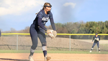 Taylor Zawacki pitching