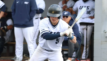 Mack Clark batting