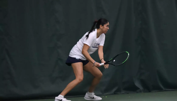 Cristina Mendoza Romero playing tennis