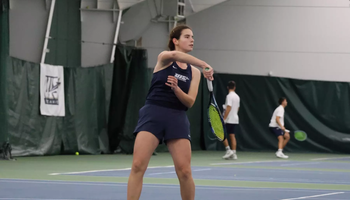 Ema Norma Bordean playing tennis