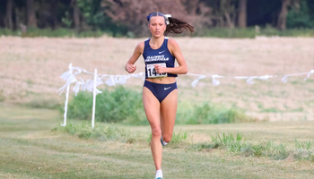 Madelyn Miller-Ross running cross country