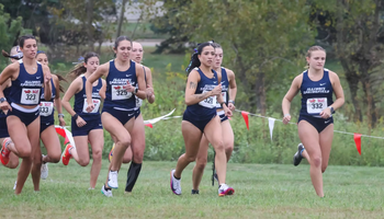 UIS runners take off from starting line