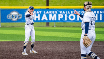 Chloe Scroggins plying second base in GLVC Tournament