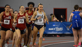 Maddie Miller racing indoor track