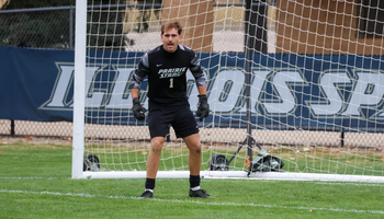 Edoardo Pinna in goal