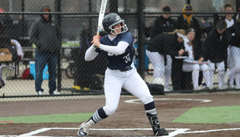 Koral Keehner batting