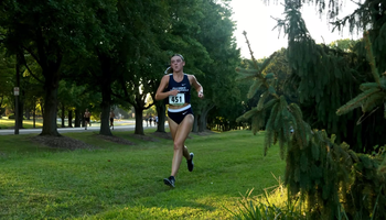 UIS Women's Cross Country runner Elly Heineke