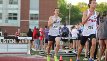 Ryan Jones running steeplechase