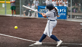 Isabella Wilson batting