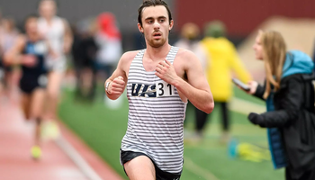 Lucas Baronello racing outdoor track
