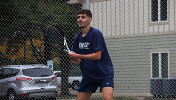 Miran Todorovic playing tennis