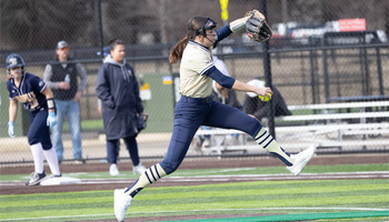 Rosie Bartletti Pitching