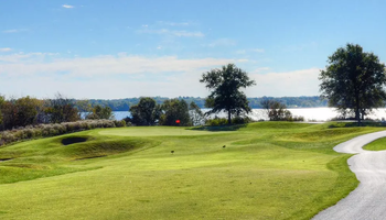 Paradise Pointe Golf course