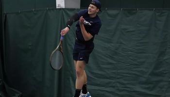 Viktor Karpati playing tennis 