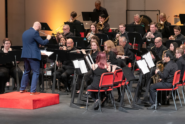UIS Band