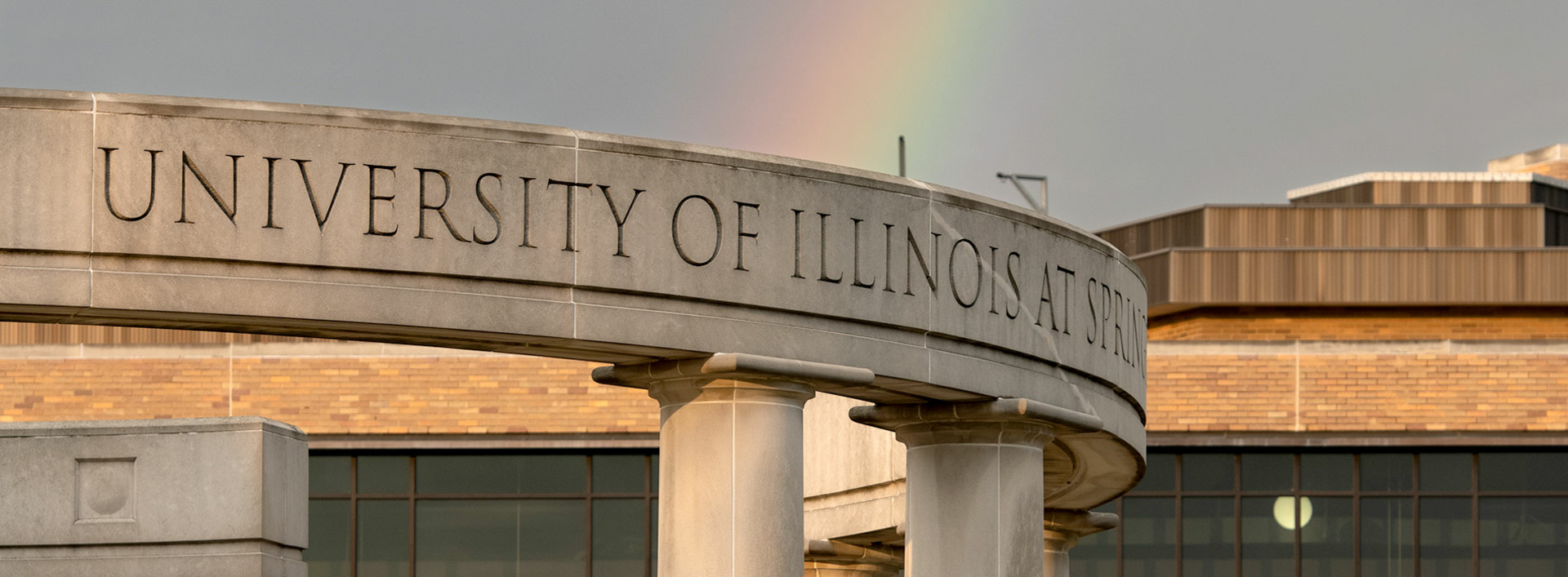 Center for State Policy and Leadership University of Illinois Springfield image