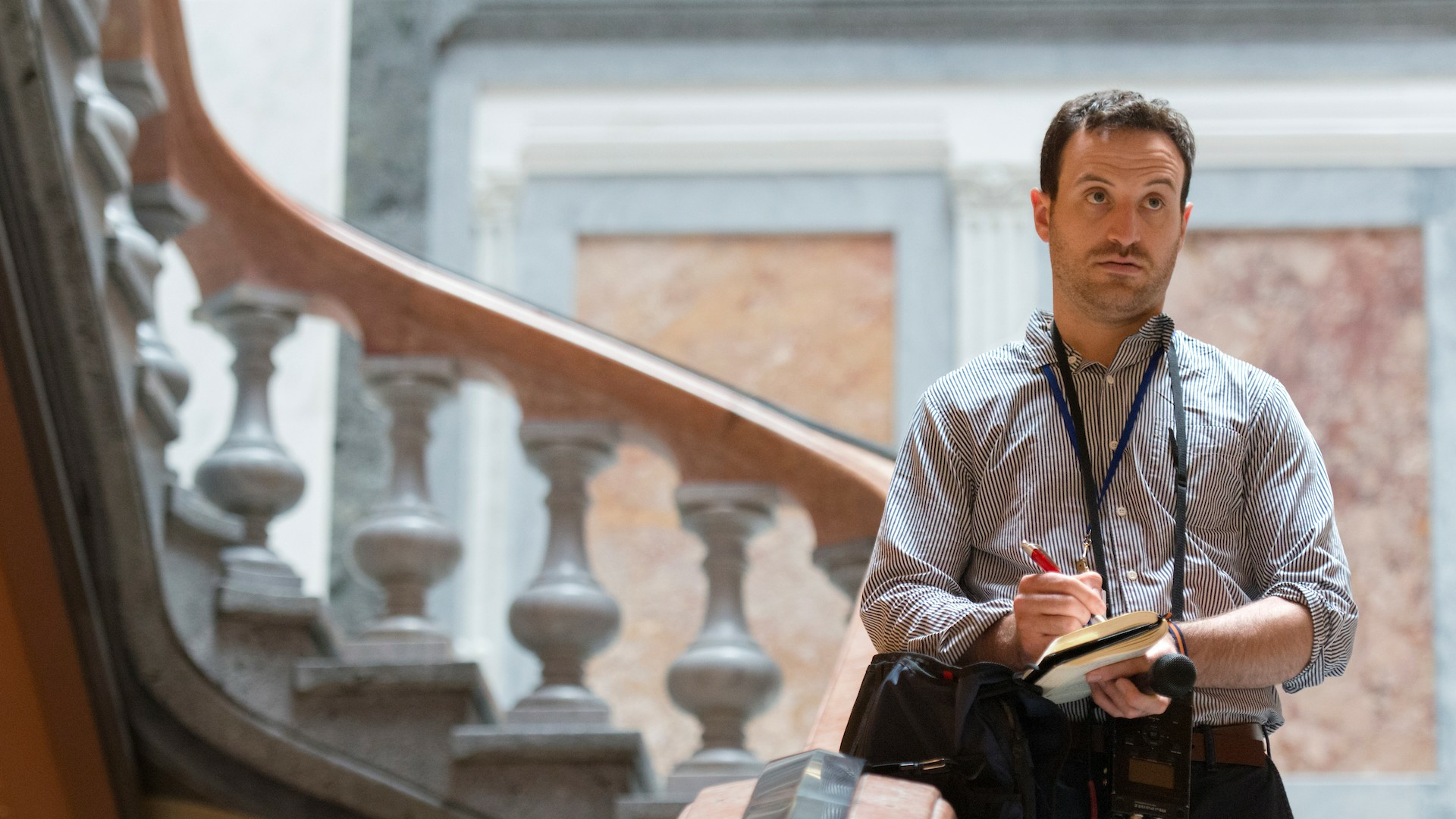 PAR student taking notes on Capitol stairway