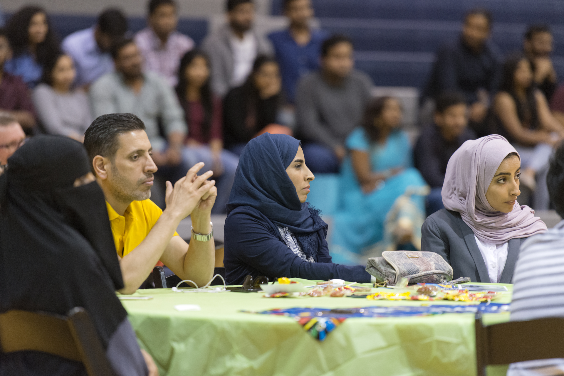 round-table meeting with international students 