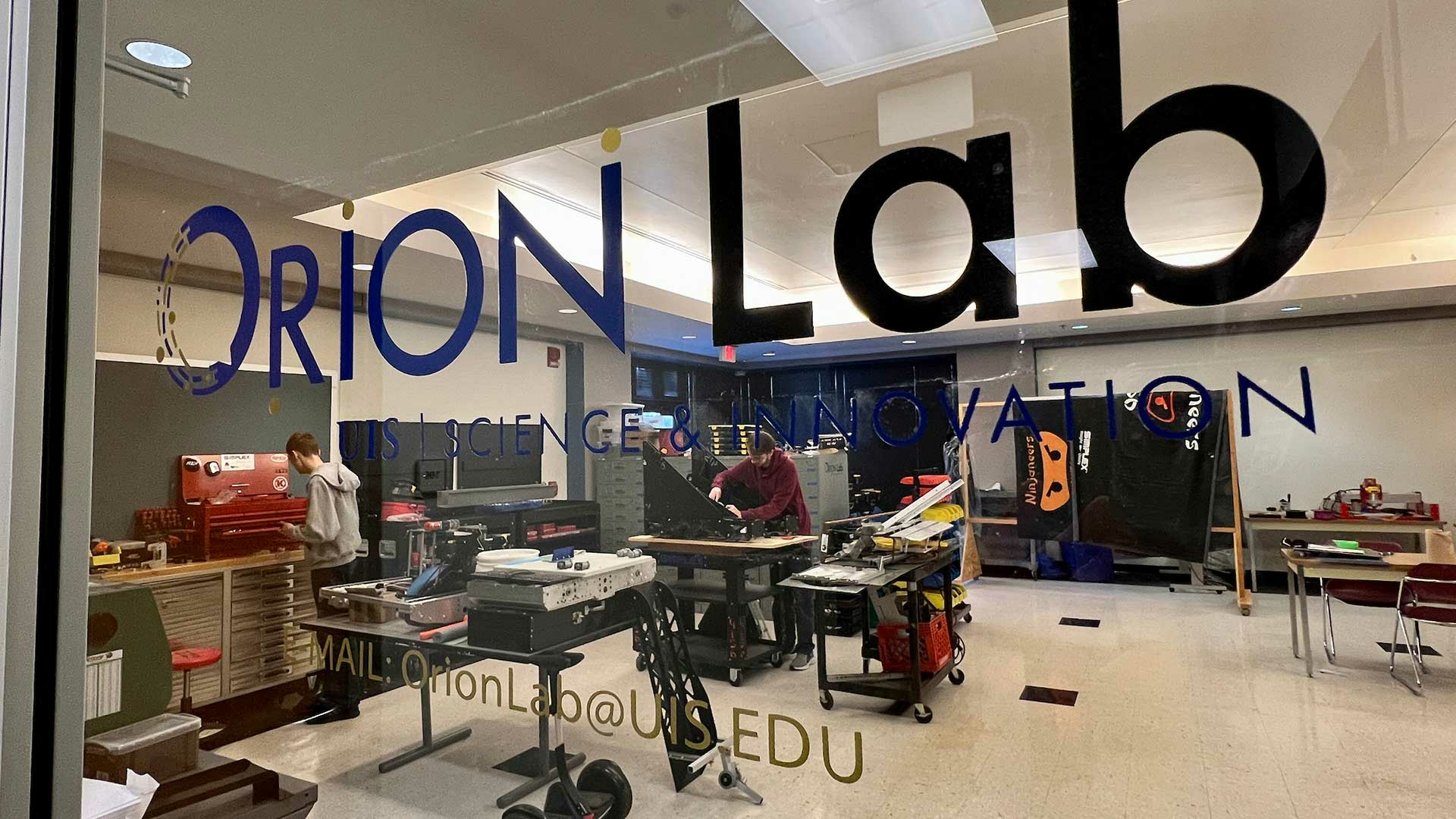 orion lab window